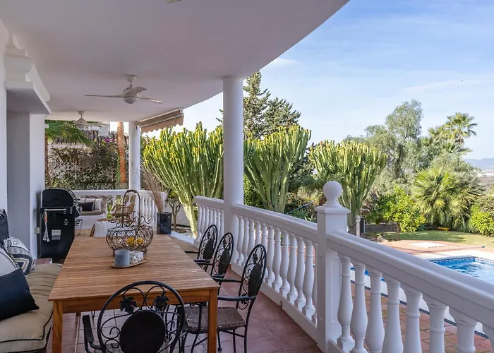 Rosario Villa *